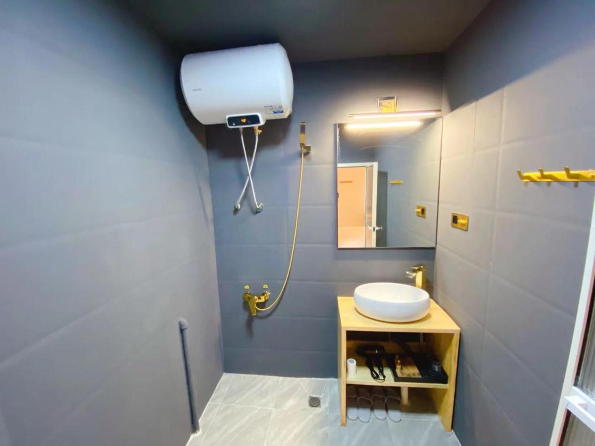 Lantian Garden Hostel Qingdao Exterior foto