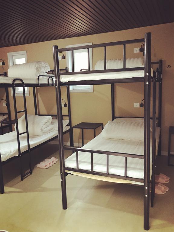 Lantian Garden Hostel Qingdao Exterior foto
