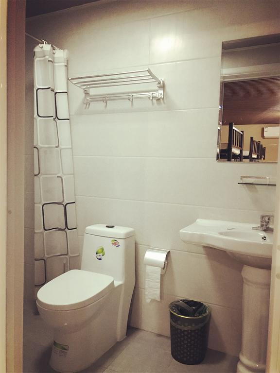 Lantian Garden Hostel Qingdao Exterior foto